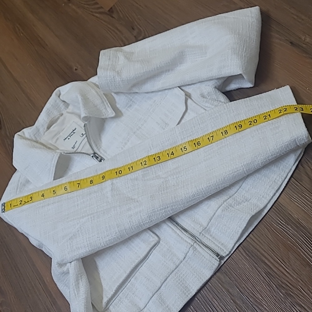 Abercrombie &‎ Fitch Women's Cream Textured Blazer NEW NO TAG. - Picture 8 of 16